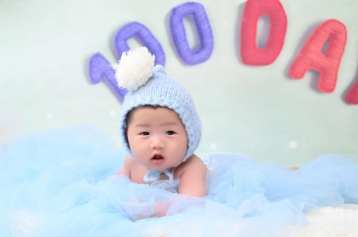 十堰宝宝几个月能竖抱 十堰宝宝几个月能竖抱